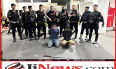Brimob Metro Jaya Amankan 2 Pemuda Bawa Celurit yang Diduga Hendak Tawuran di Cakung